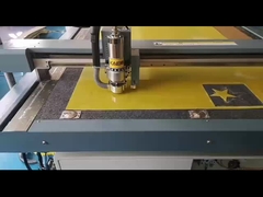 Maszyna do cięcia szablonów płaskich 1500*900 mm do cięcia firm reklamowych